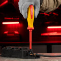 Отвертка Insulated, PH2 x 100 мм, CrMo, до 1000 В, двухкомпонентная рукоятка Matrix Professional